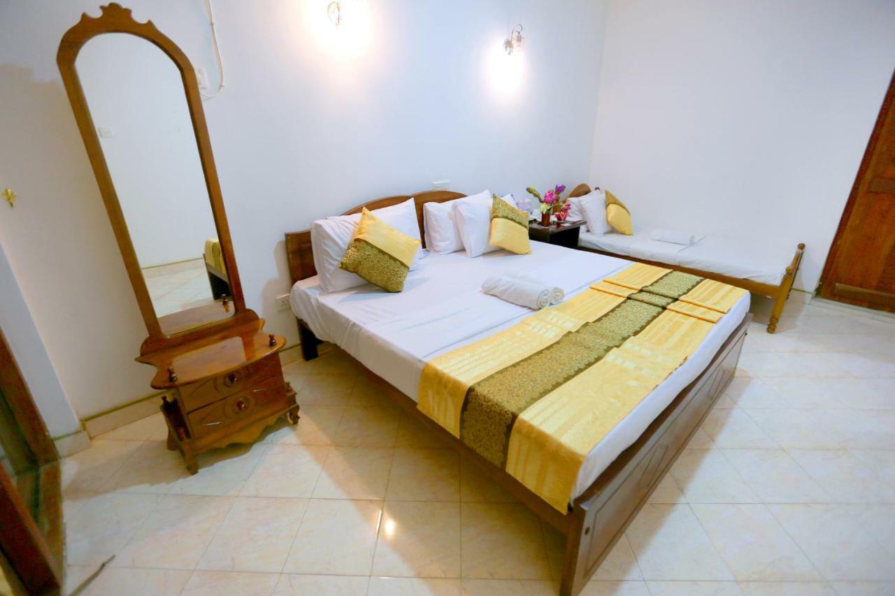 Hotel Mahaweli Spring Sirimalwatta Екстер'єр фото